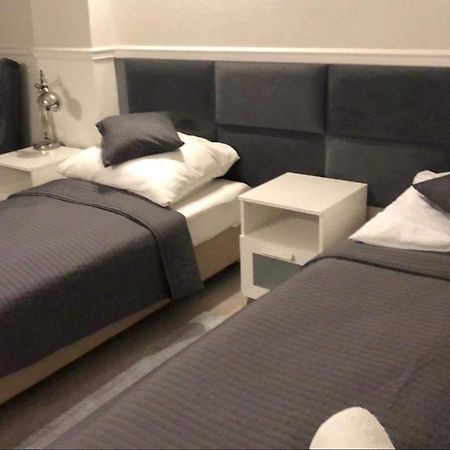 Zajazd Tumidaj Brzeznio Extérieur photo