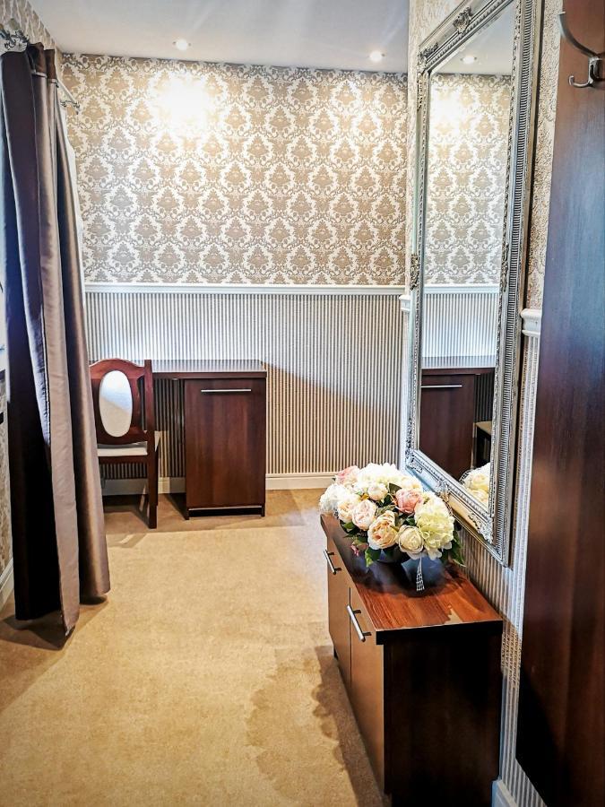 Zajazd Tumidaj Brzeznio Extérieur photo